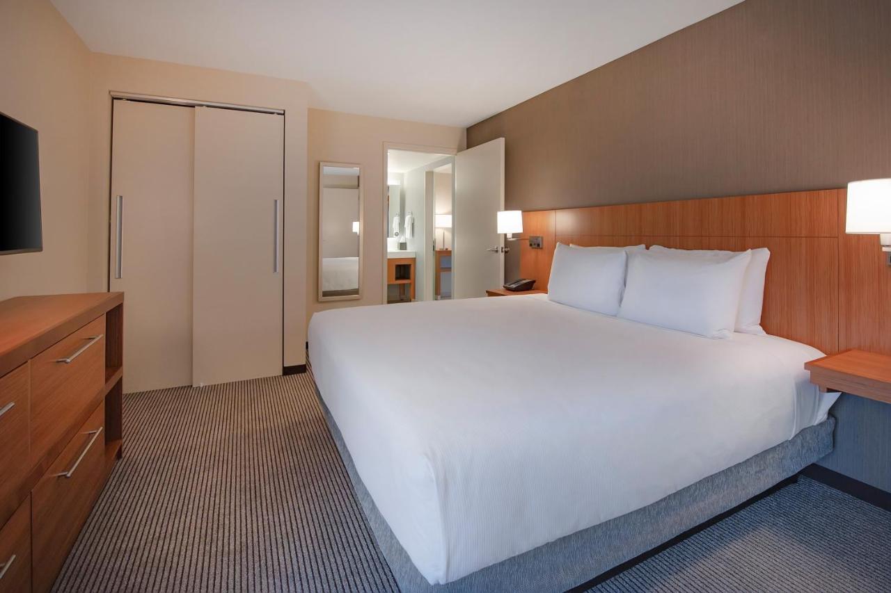 Hyatt Place Durham Southpoint Экстерьер фото